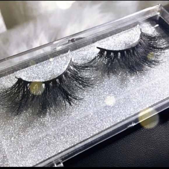 Super Long Mink False Eyelash Strips 25mm - Picture 2 of 2